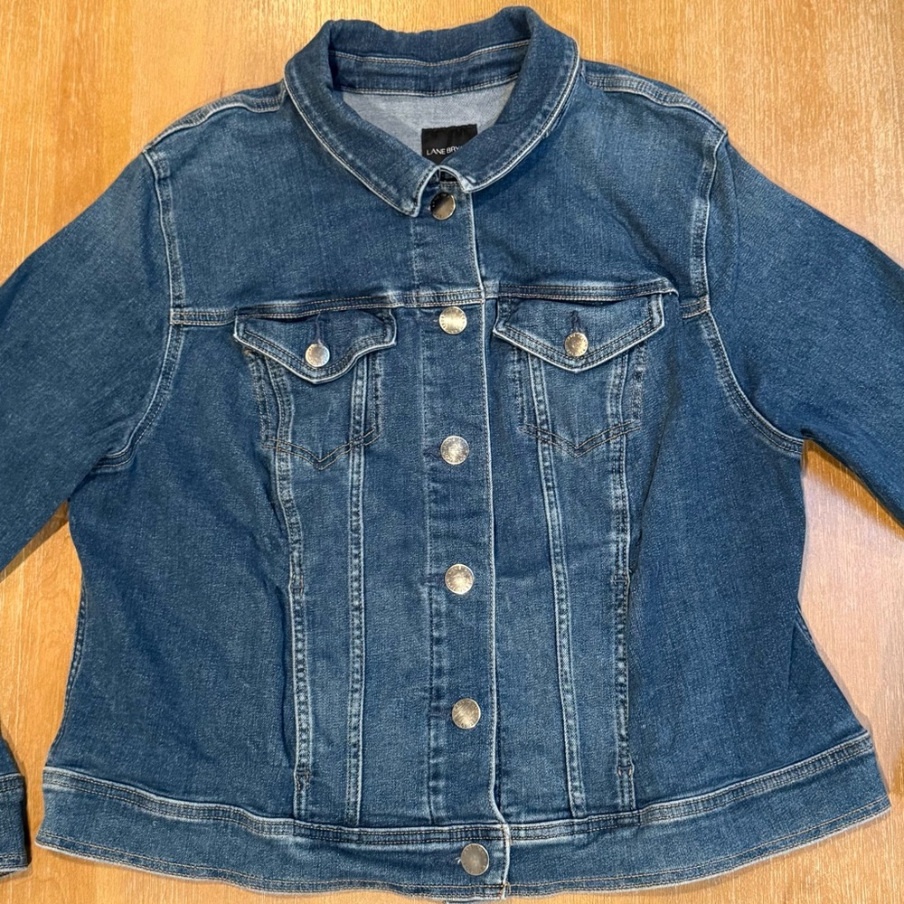 Lane Bryant Blue‎ Denim Trucker Jacket Button Up Stretch Sz 16